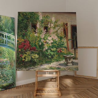 Reproduction Jardin de devant avec des roses trémières en fleurs - Marie Egner